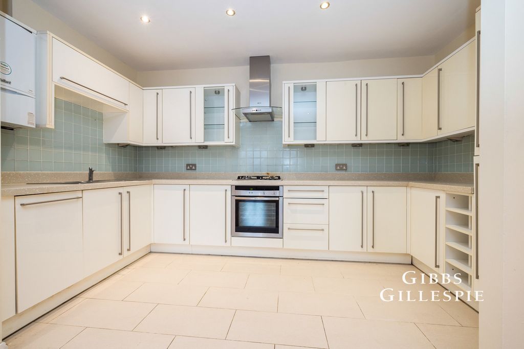 Property photo 3 of 12 Pbox-Img.Jpg