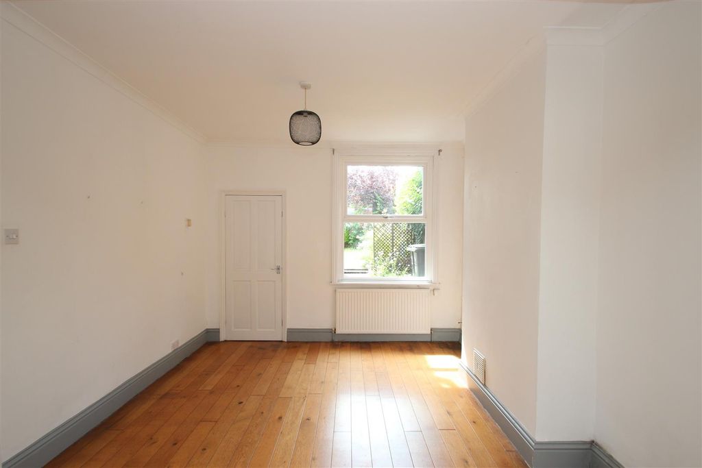 Property photo 3 of 11 Img_0211.Jpg