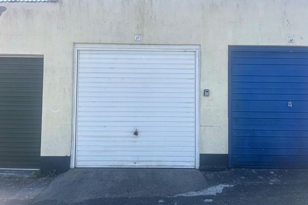 Property photo 1 of 6 Garage 27, Rear Of Baralanwick, Penzance, Cornwall, Tr18 4Sa