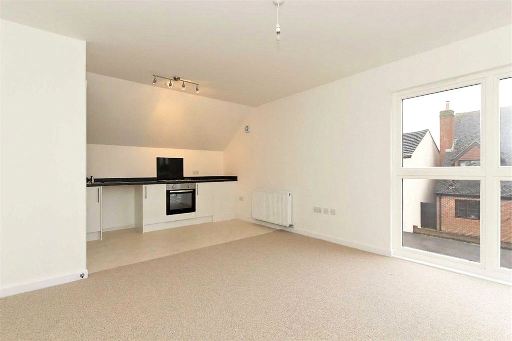 Property photo 2 of 10 Picture No. 04