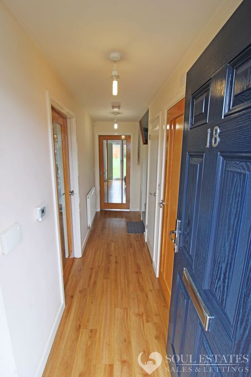 Property photo 3 of 16 Entrance