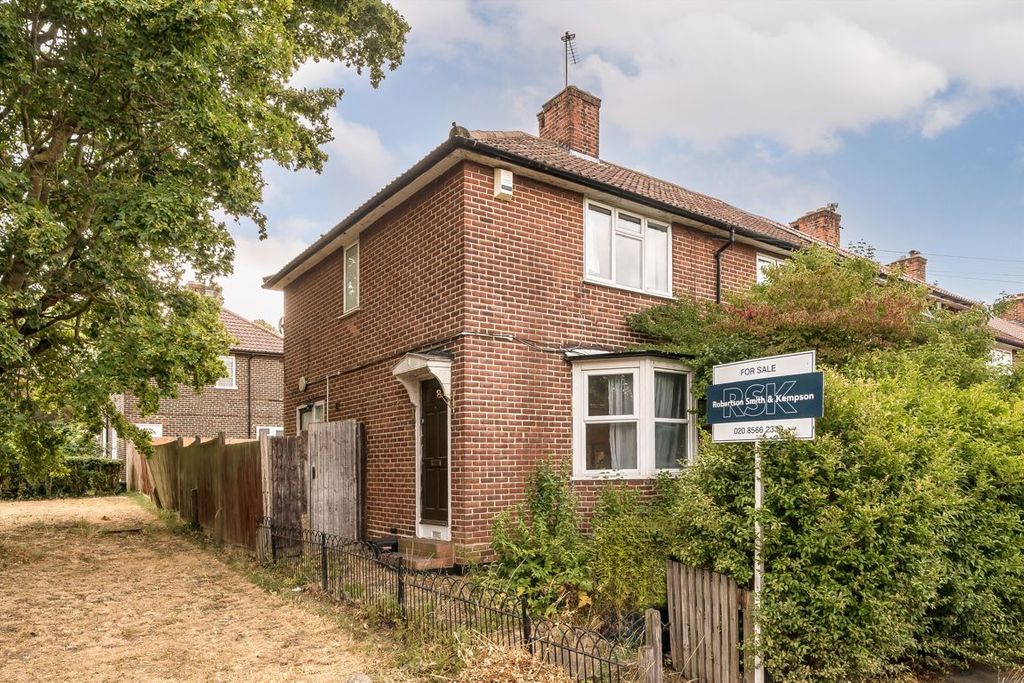 Property photo 1 of 6