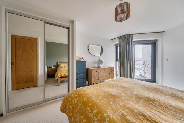 Additional image 7 of 2 bed flat for saleChatham House, Newbury RG14