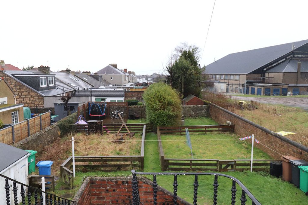 Property photo 2 of 5 Picture No. 04