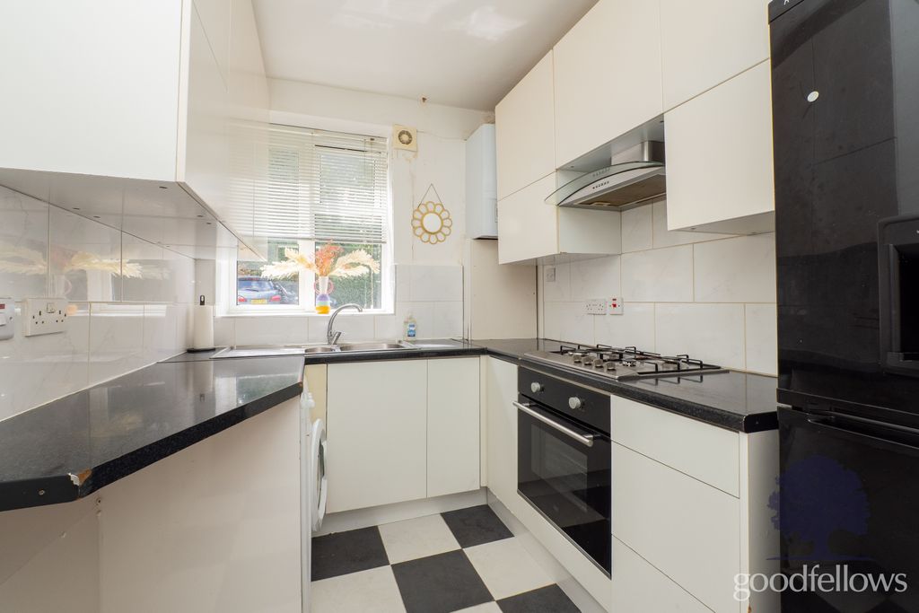 Property photo 1 of 10 Picture No. 01