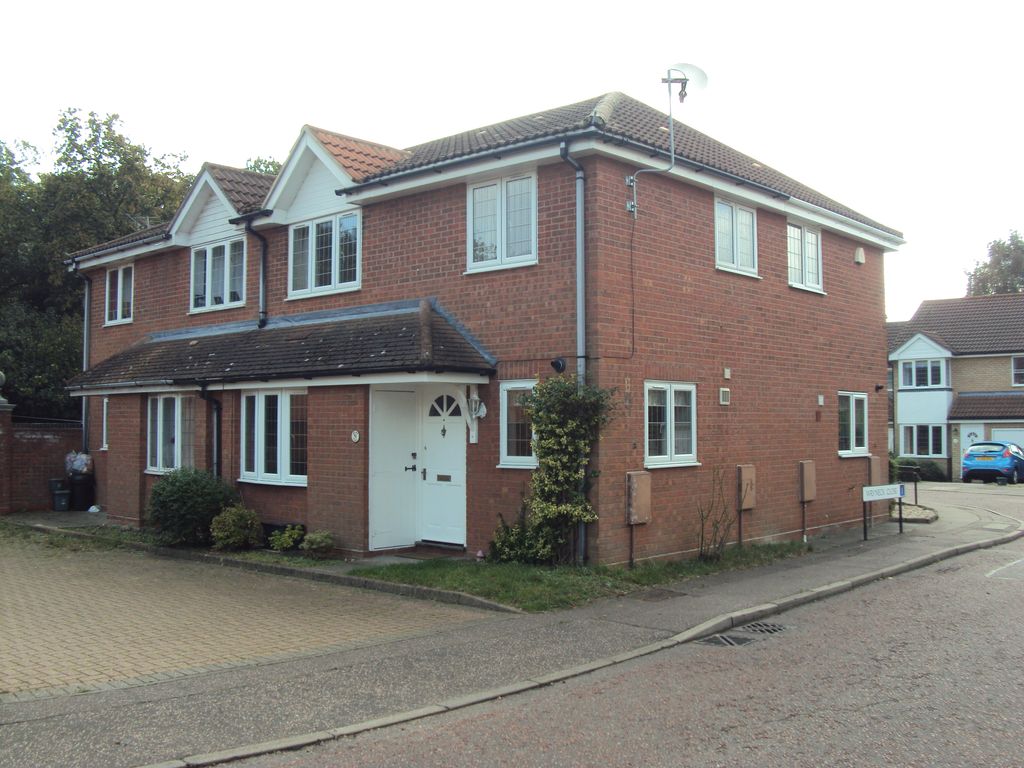 Property photo 1 of 9