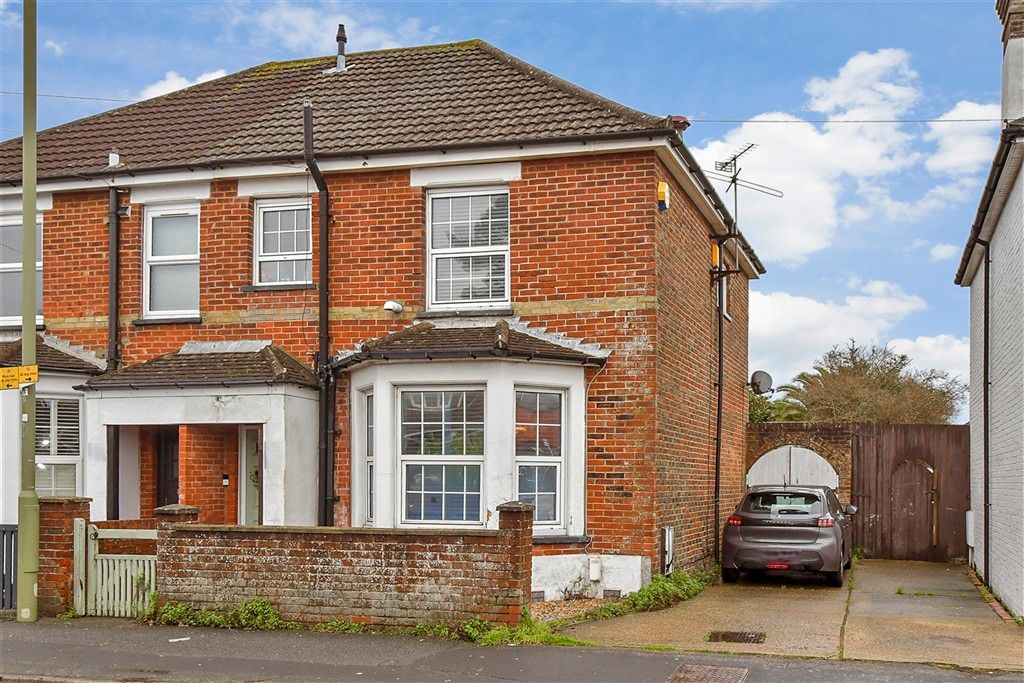 Property photo 1 of 7 External (Web)