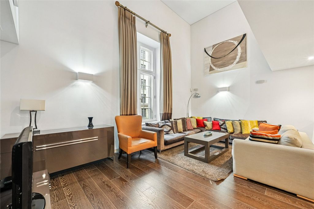 Property photo 2 of 13 Picture No. 10