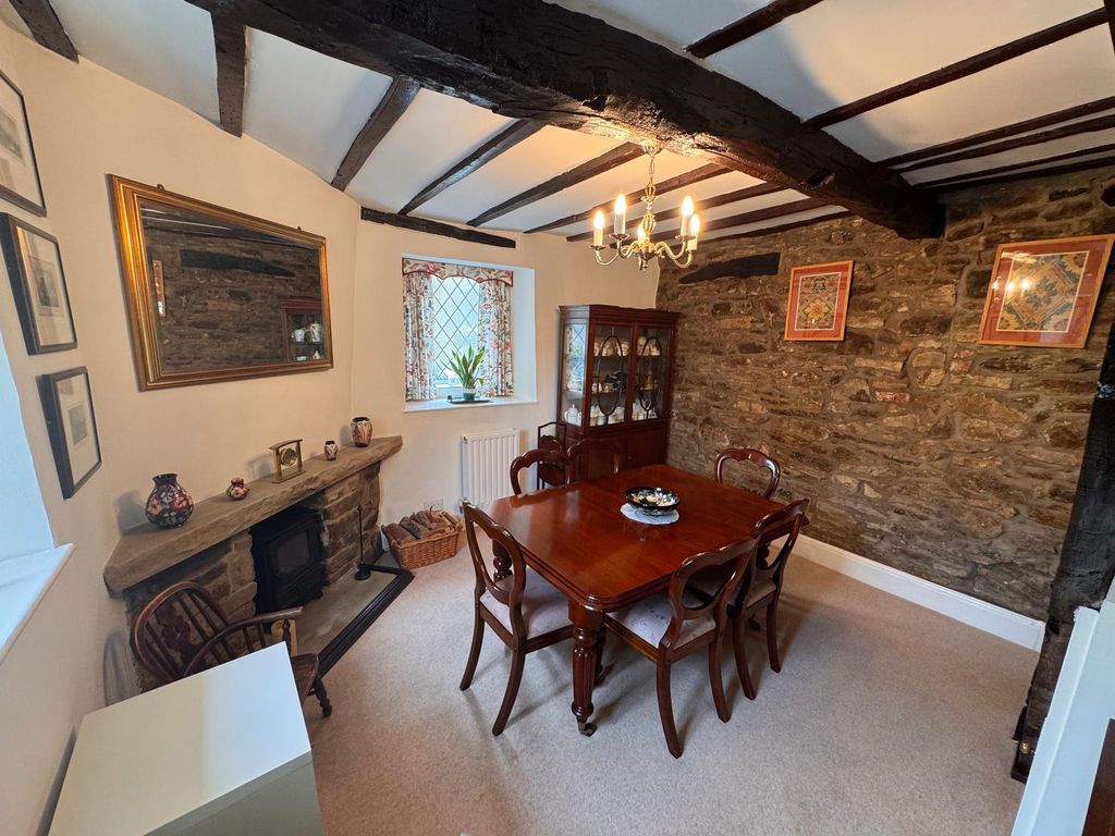 Property photo 3 of 15 Dining Room