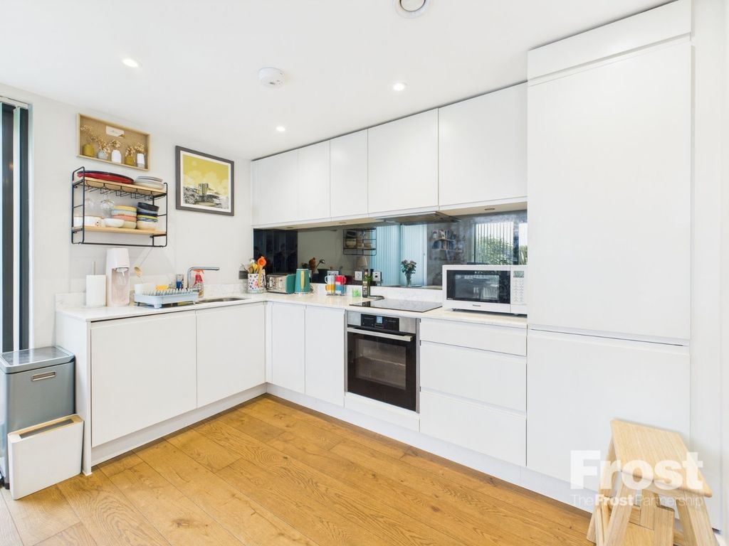 Property photo 3 of 9 Picture No. 04