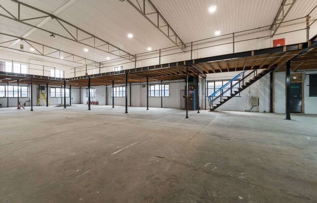 Property photo 2 of 16 Picture 2