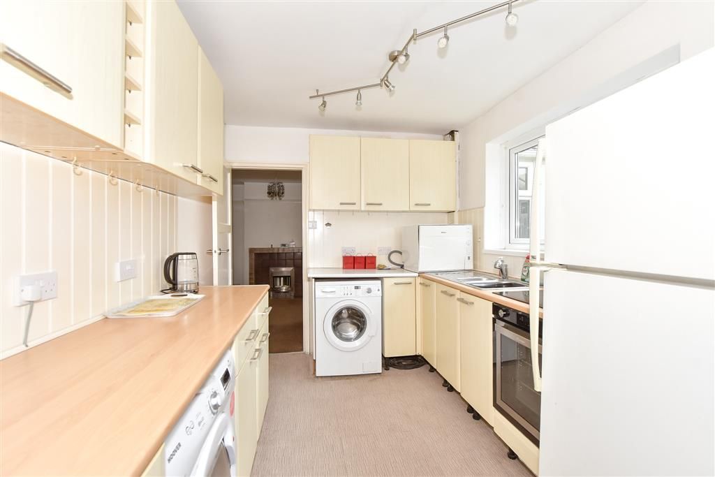 Property photo 3 of 15 Kitchen