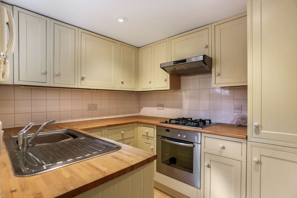 Additional image 18 of 7 bed detached house for saleWithdean Road, Brighton BN1