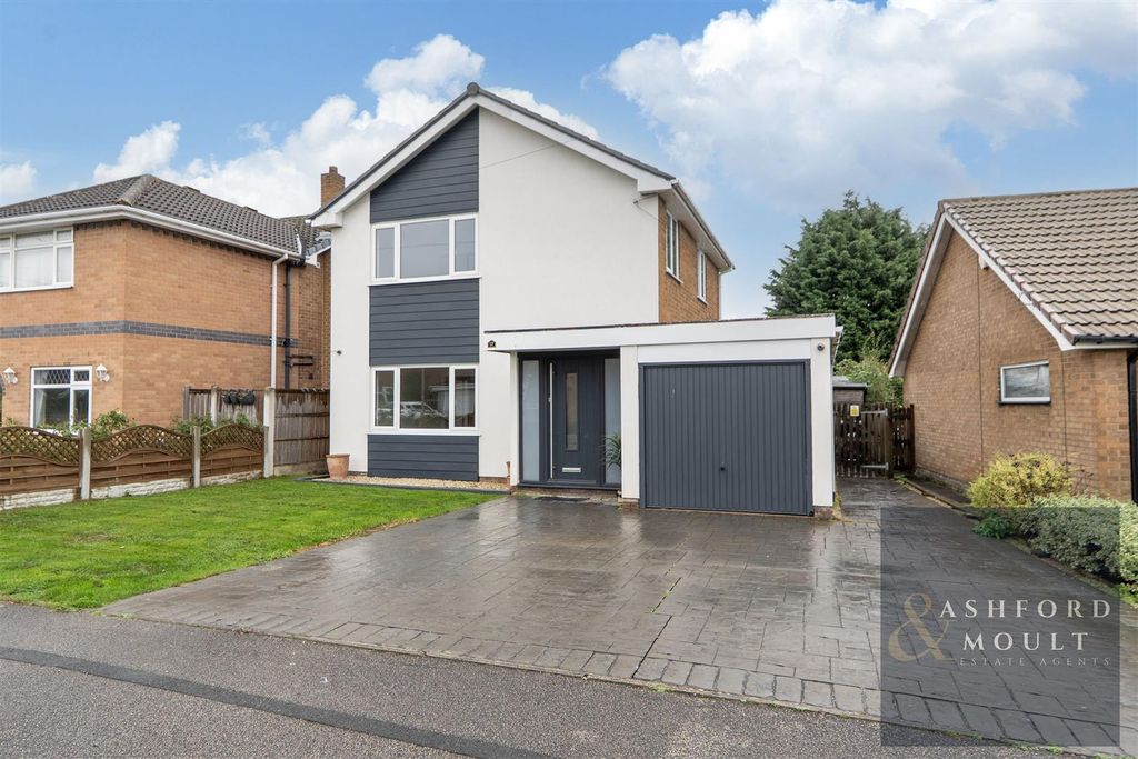 Property photo 1 of 32 Ashford-42.Jpg
