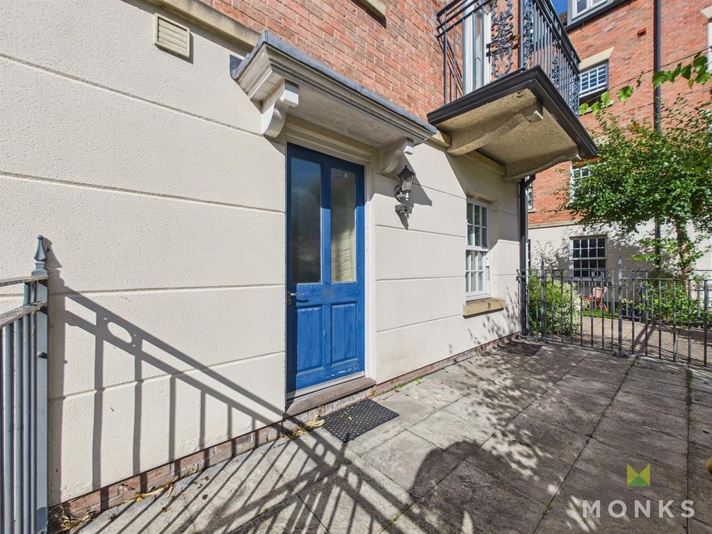 Property photo 1 of 7 Cam01348G0-Pr0746-Still014.Jpg