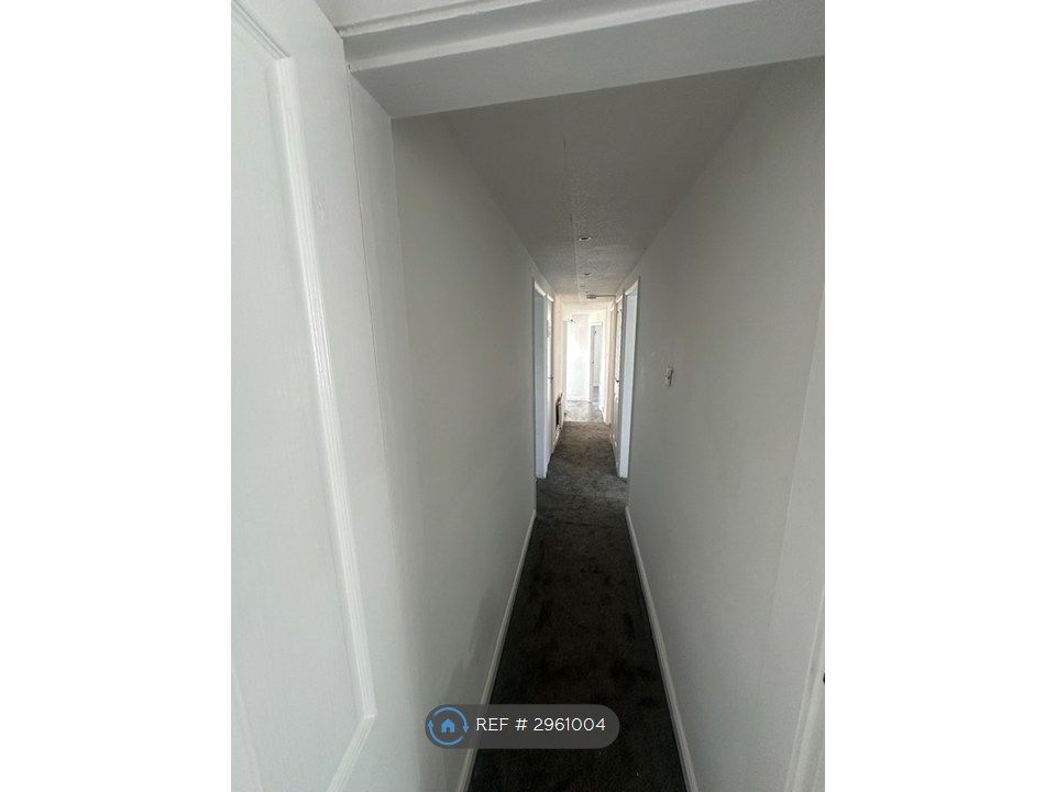 Property photo 3 of 3