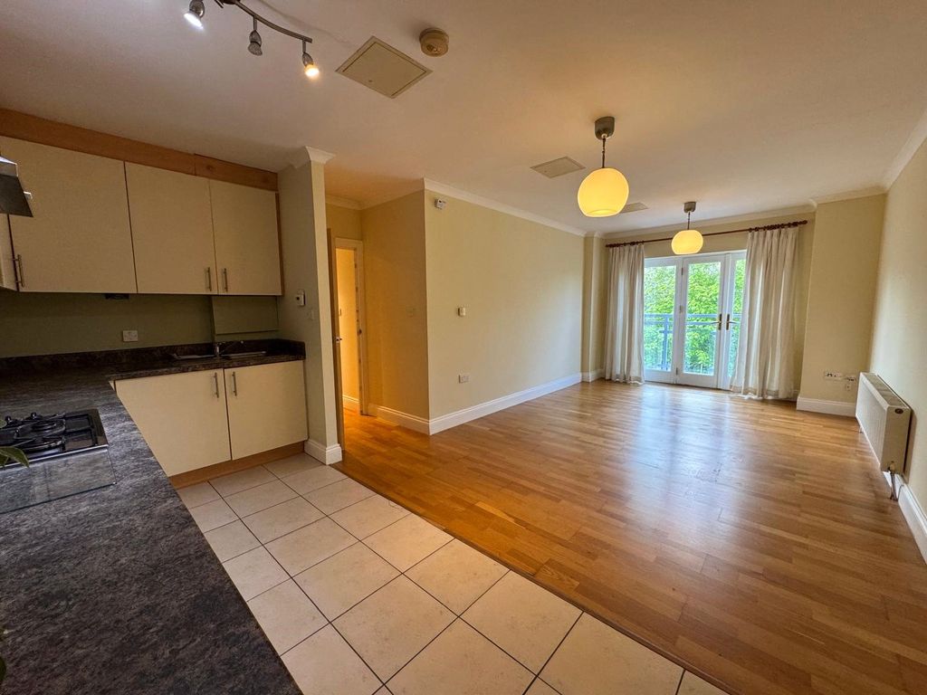 Property photo 3 of 14 Internal