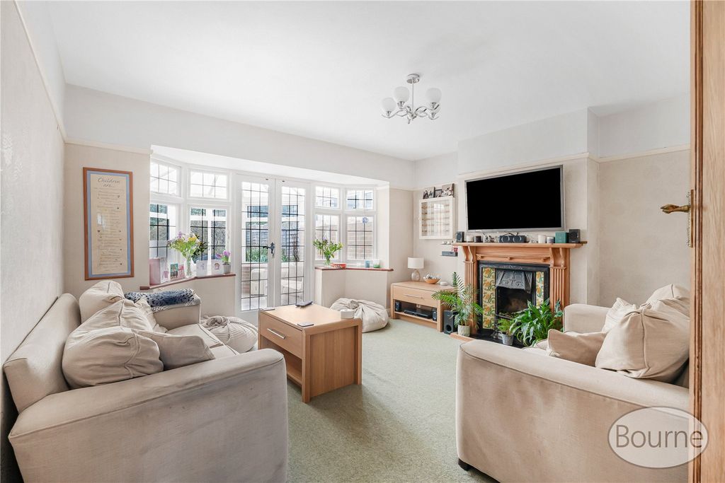 Property photo 2 of 17 Picture No. 02