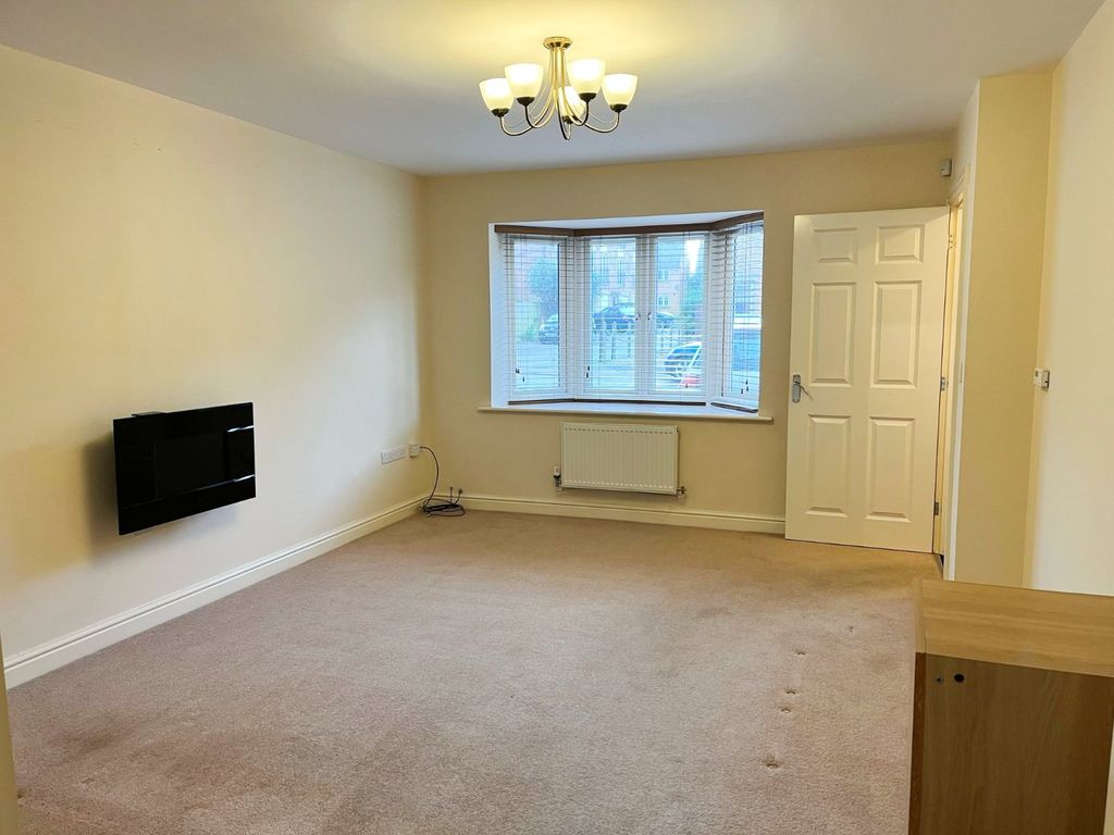 Property photo 3 of 10 Picture No. 21