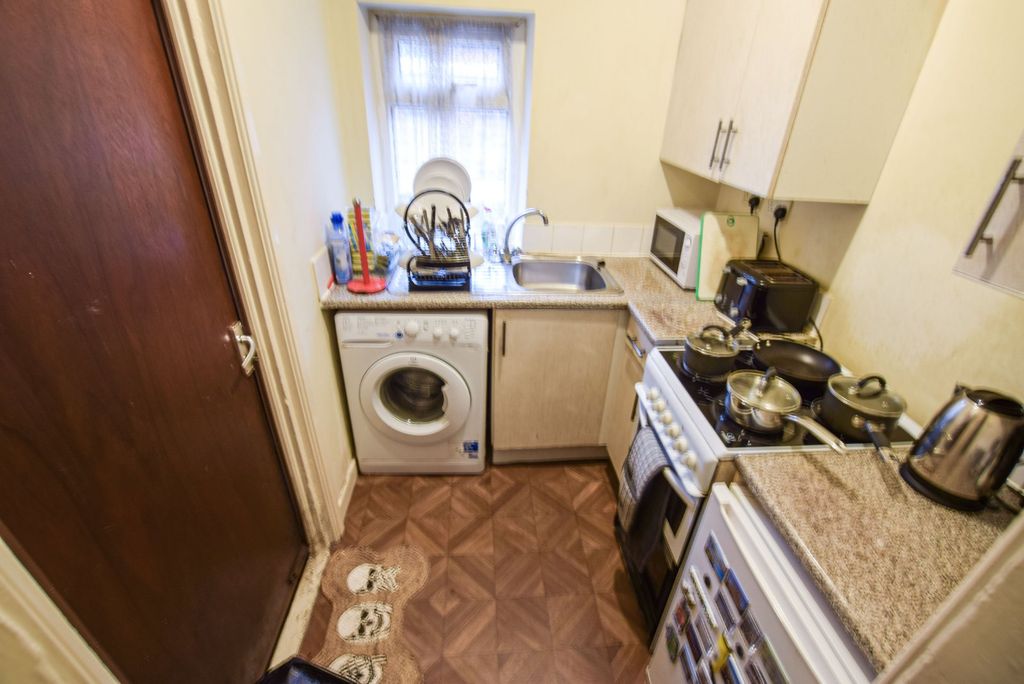 Property photo 3 of 9 Picture No. 07