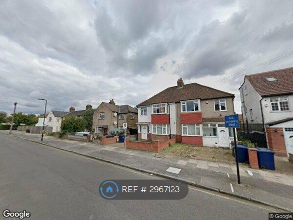 Property photo 1 of 1