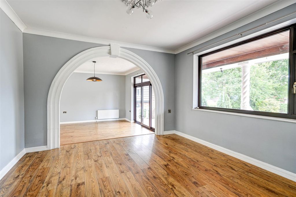 Property photo 2 of 26 Dining Room.Jpg