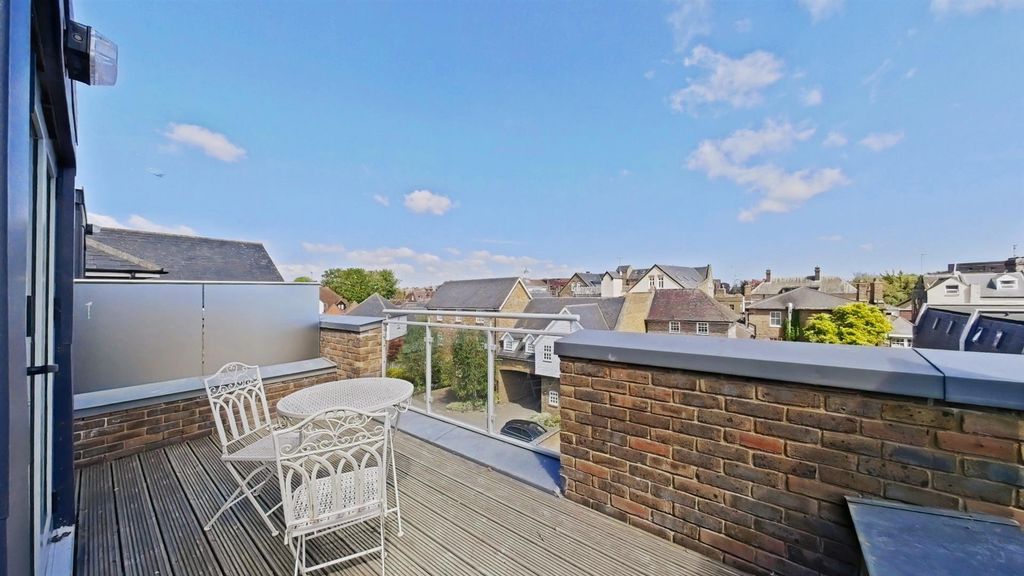 Property photo 1 of 22 Balcony.Jpg