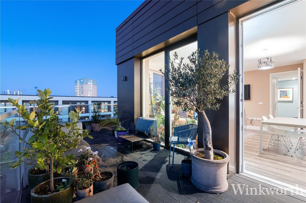 Property photo 2 of 20 Picture No. 38