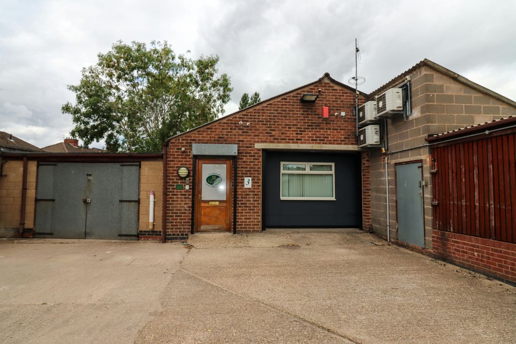 Property photo 1 of 10 Img_4985 (1).Jpg
