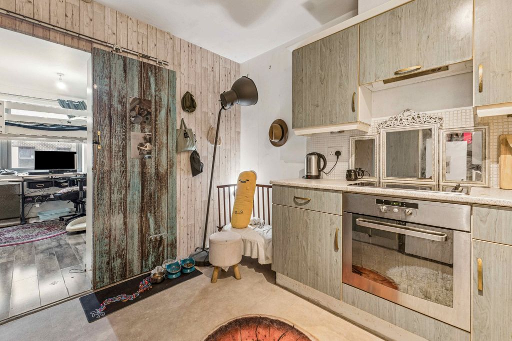 Property photo 2 of 6 7.Jpg