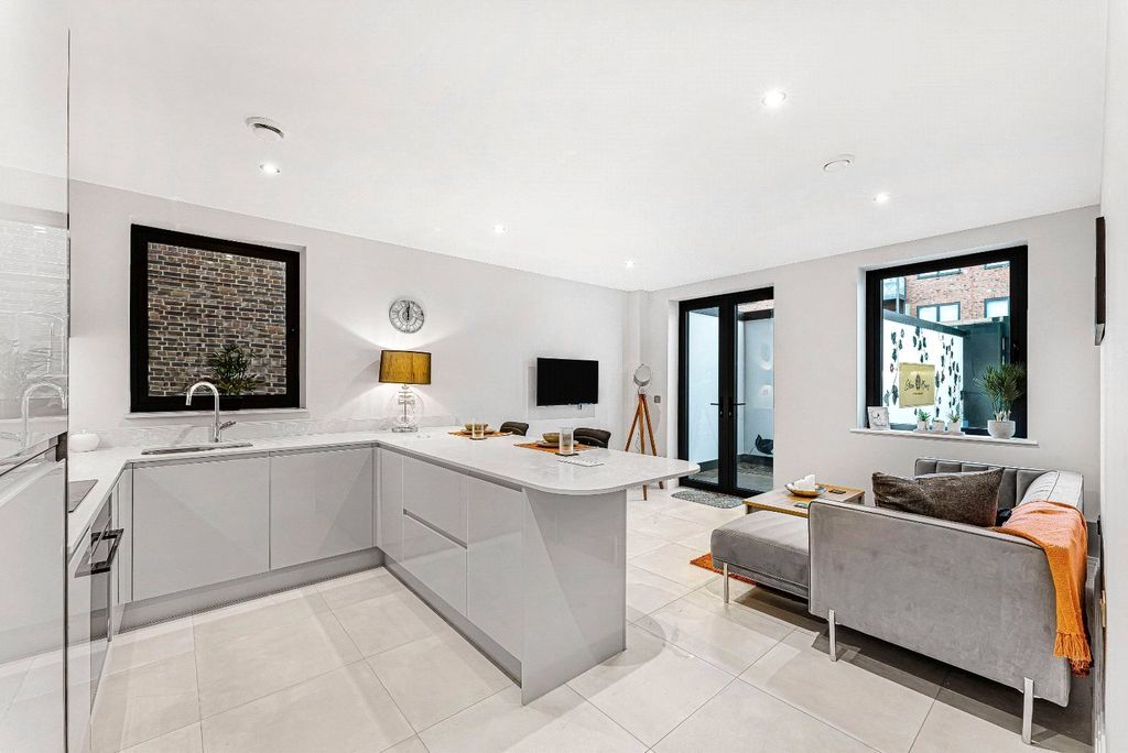 Property photo 2 of 18 Picture No. 07