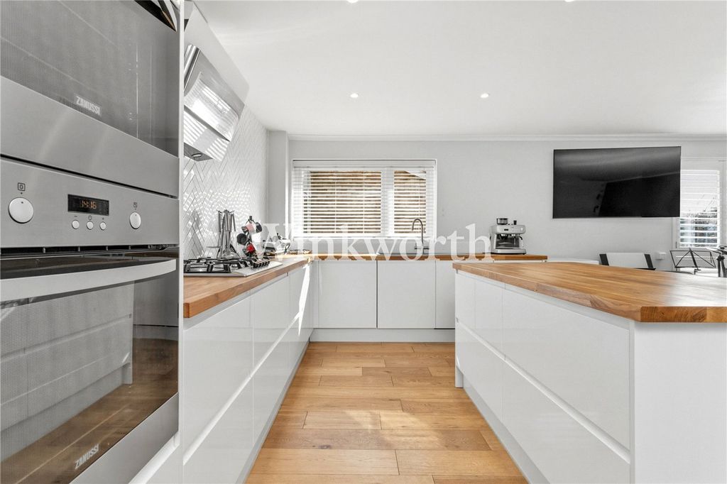 Property photo 3 of 14 Picture No. 03