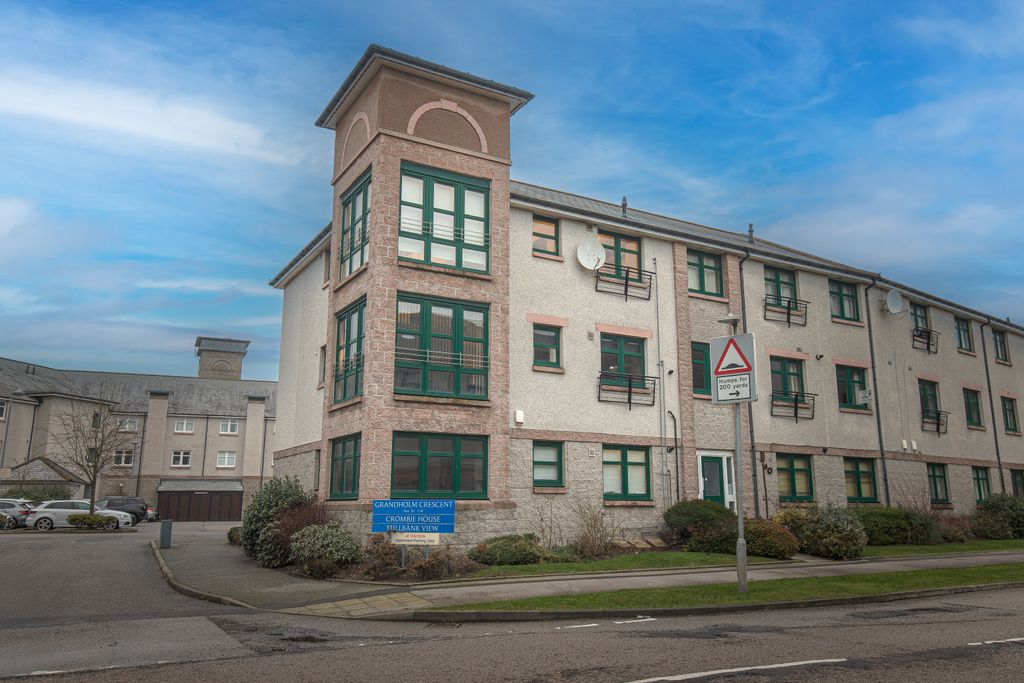 Property photo 1 of 14 Frontext