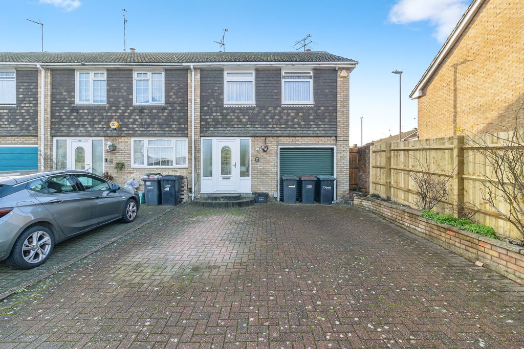 Property photo 1 of 20 A06A8057