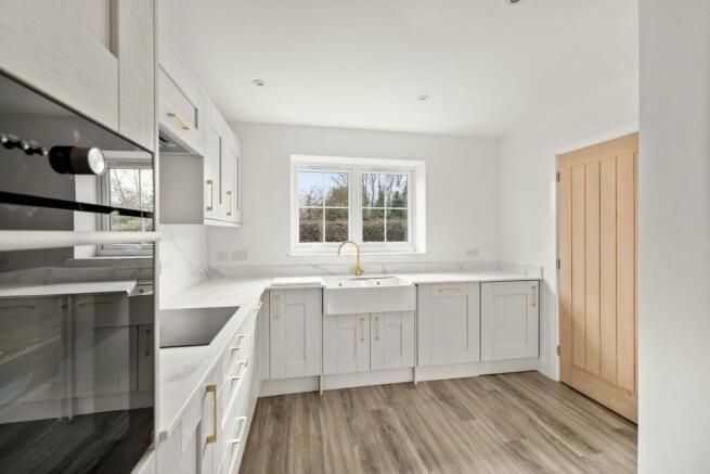 Property photo 2 of 18 Photo 9