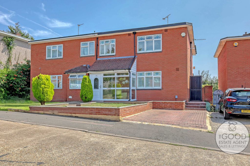 Property photo 1 of 18
