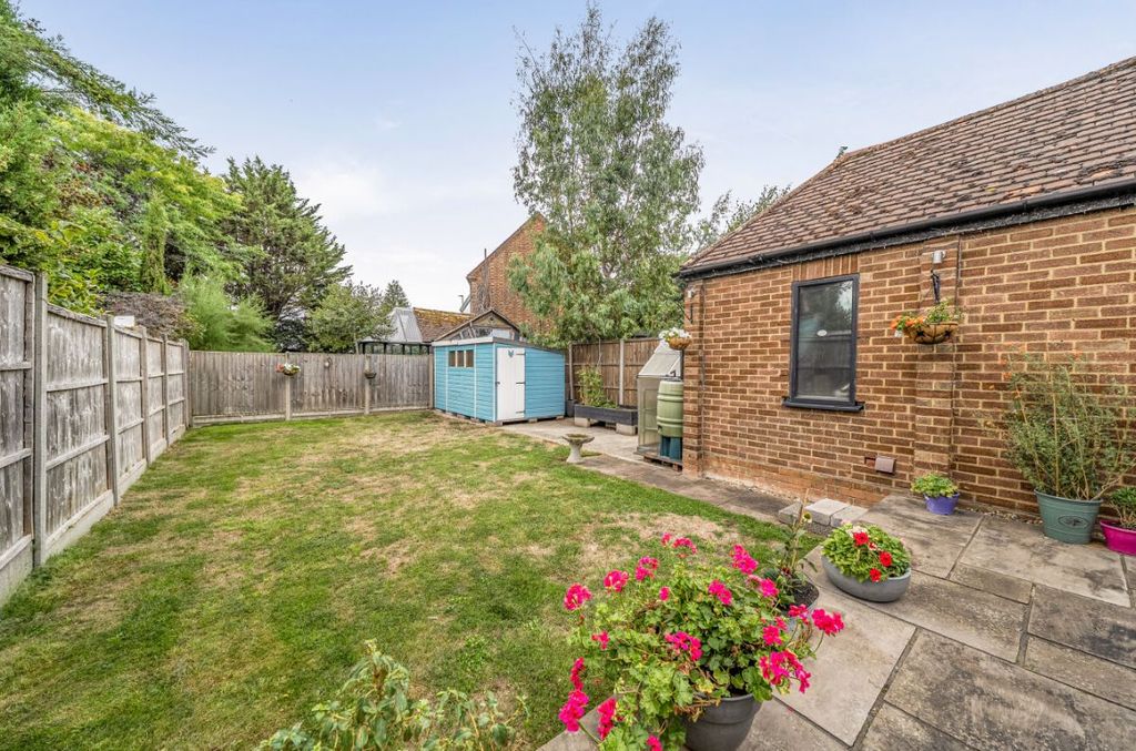 Property photo 3 of 19