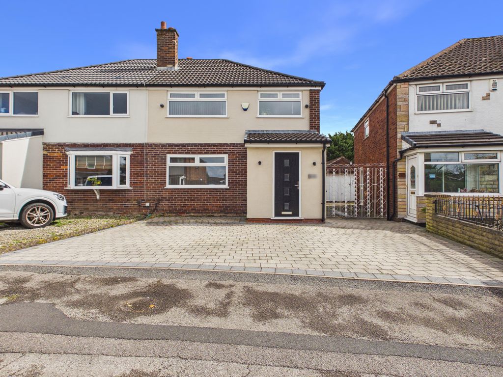 Property photo 1 of 28