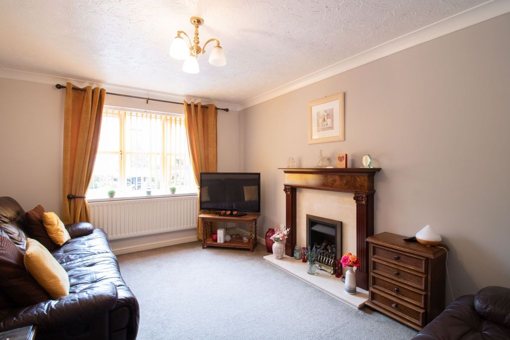 Additional image 4 of 4 bed detached house for saleCoed Gelli Parc, Cwmgelli NP12