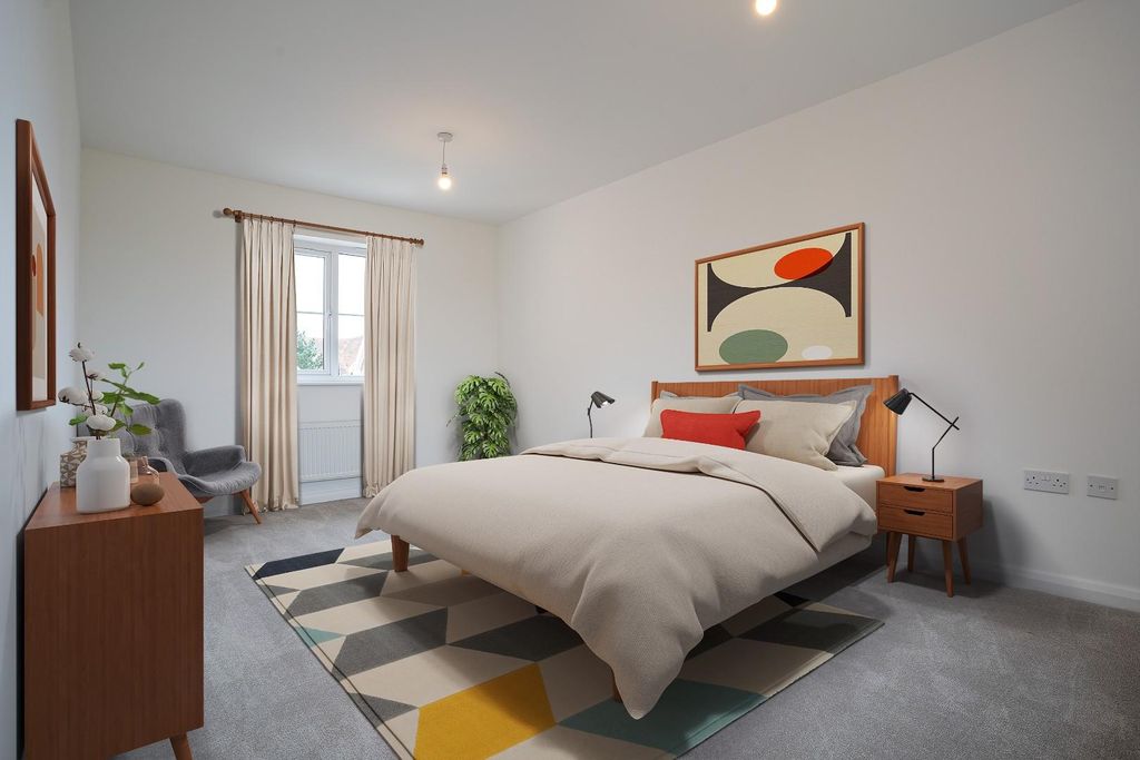 Property photo 3 of 13 Bedroom The Montfort.Jpg