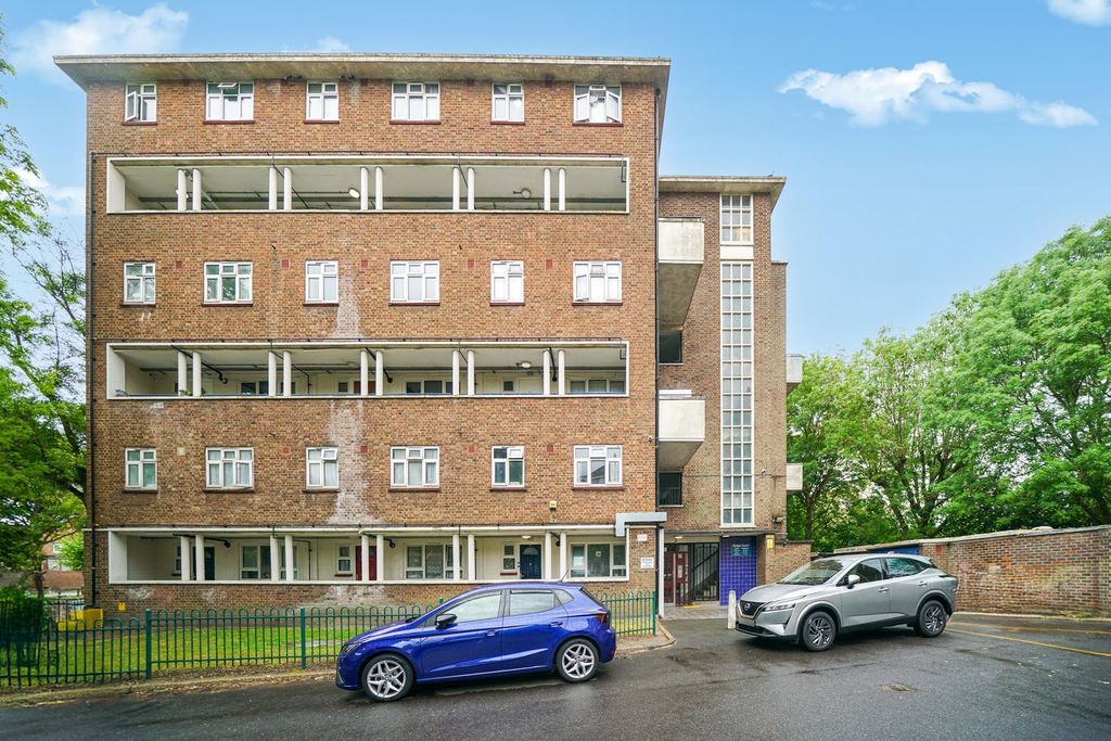 Property photo 1 of 15