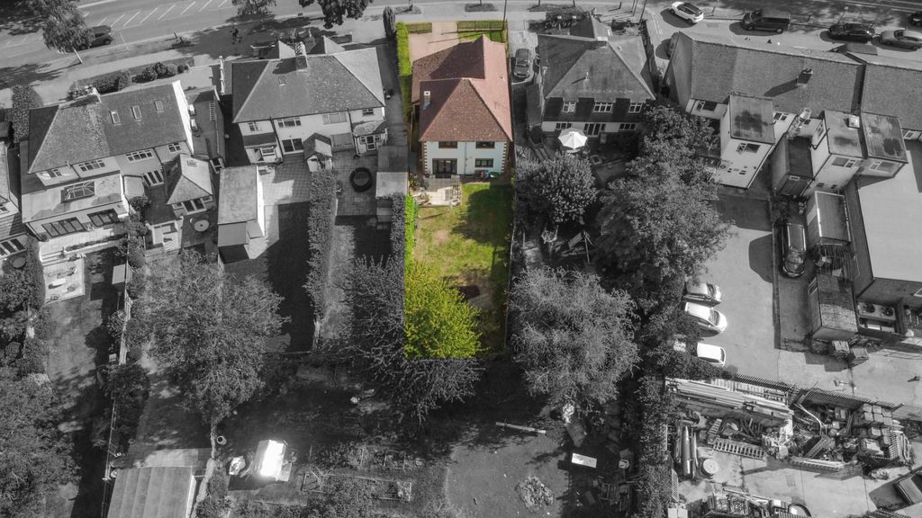 Property photo 3 of 28 5599502
