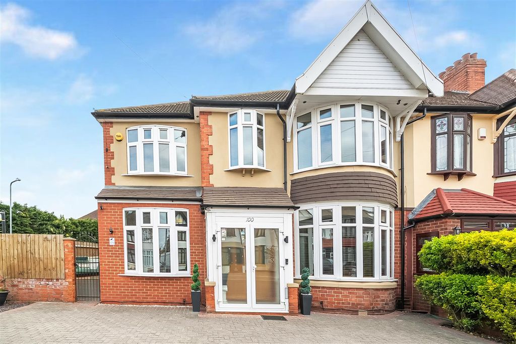 Property photo 1 of 34 1.Jpg