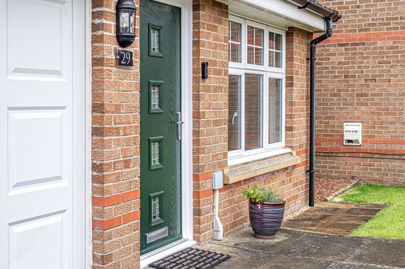 Property photo 3 of 29 Entrance