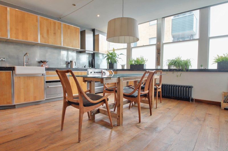 Property photo 2 of 10 Photo 1