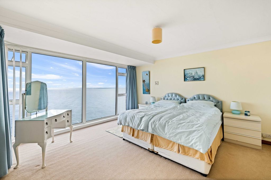 Additional image 8 of 3 bed terraced house for saleRadnor Cliff, Folkestone CT20