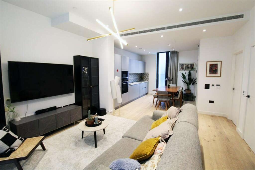 Property photo 2 of 13 Open Plan