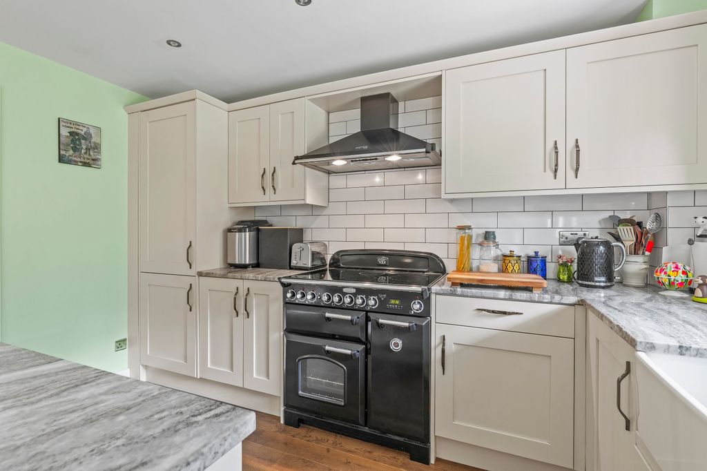 Property photo 2 of 20 Picture 2