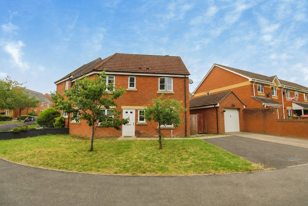 Property photo 1 of 17 Picture No. 03