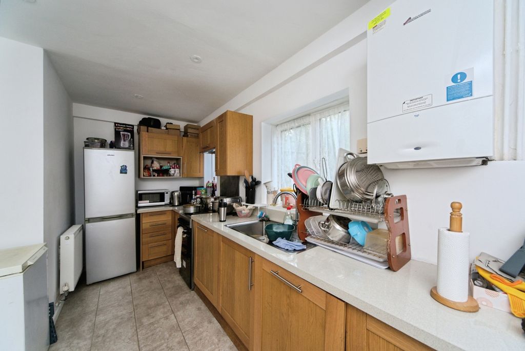 Property photo 3 of 17 Photo